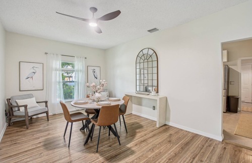 Bayou Shores House | Charming St Pete Bungalow