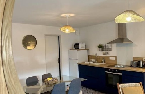 Amboise Apartment | Charming stay at the Marais Bleu