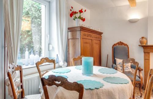 Le Mesnil House | Charming Stay in Viroinval