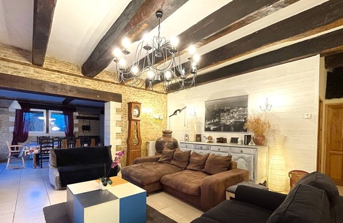 Basseneville House | Charming stone house with swimming pool