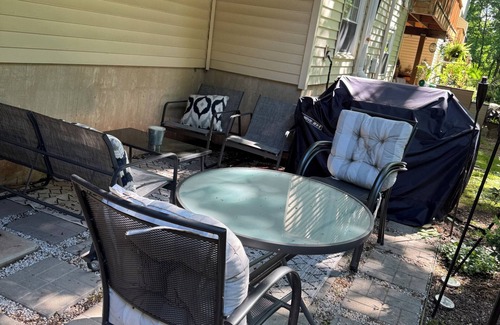 Somerset Apartment | Charming studio with WiFi, AC, fitness room in enchanting Franklin Township