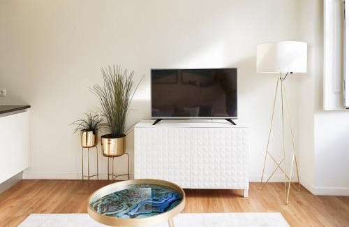 Alcantara Apartment | Charming Studio close to LX Factory