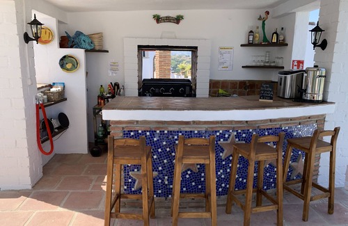 Benamocarra House | Charming studio in a country house near the sea