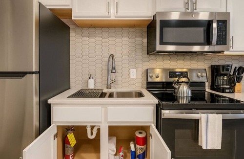 Five Points South Apartment | Charming Studio in Historic Five Points South #12