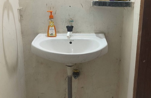 Raipur Apartment | Charming studio in Raipur with WiFi, AC, with chhattisgarhi traditional food