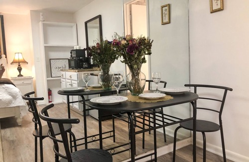 Lakeland Apartment | Charming Suite In The Heart Of Lakeland