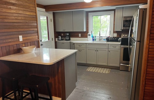 Harpswell House | Charming summer cottage with all the comforts of home. Fabulous covered porch overlooking Card Cove!
