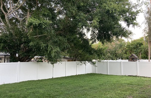 South Sarasota House | Charming Sunny House 5 min by Siesta Key Beach 5 min Downtown Sarasota