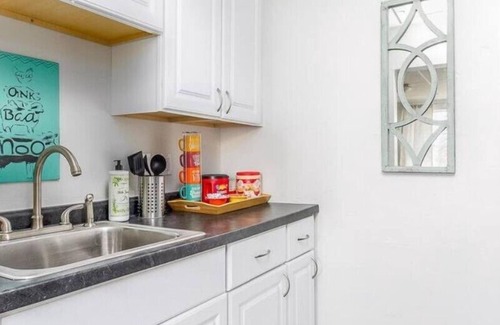 Sturgis Apartment | Charming Super Saver Studio Apartment MISTNO401-4