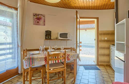 Barbotan-les-Thermes Apartment | Charming T2 in Barbotan with terrace and free parking