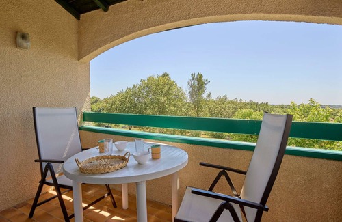 Barbotan-les-Thermes Apartment | Charming T2 with south-facing balcony and wifi in Barbotan