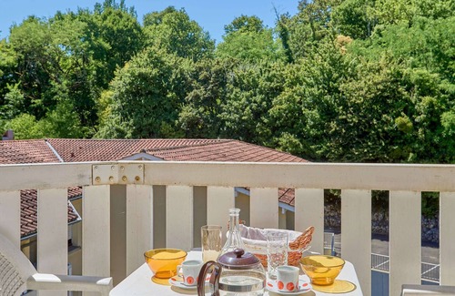 Barbotan-les-Thermes Apartment | Charming T1 with balcony, pets allowed