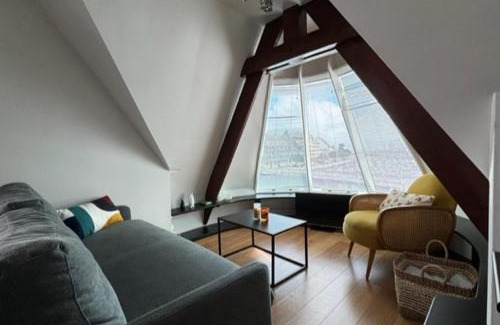 Le Pouliguen Apartment | Charming T2 with harbor view