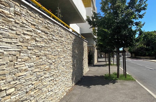 Mauguio Apartment | Charming T2 with terrace, ideally located in a quiet area