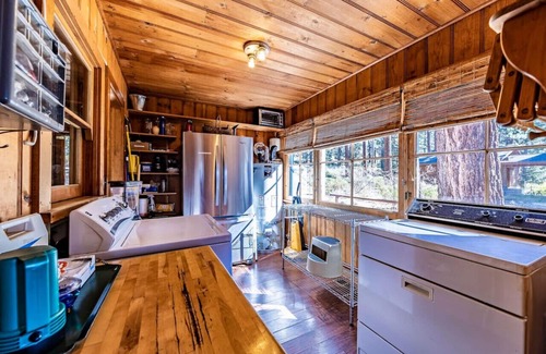 Elk Point Cabin | Charming Tahoe Cabin with Hot Tub, Walk To Private