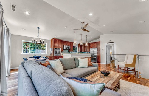 Talmont House | Charming Tahoe Cabin with Private Beach Access