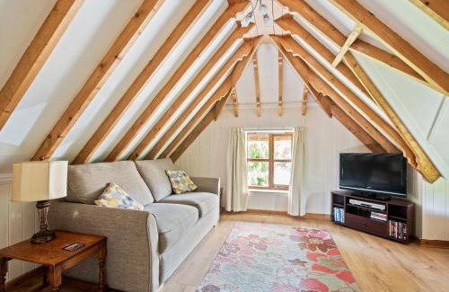 New Forest District House | Charming thatched cottage near New Forest