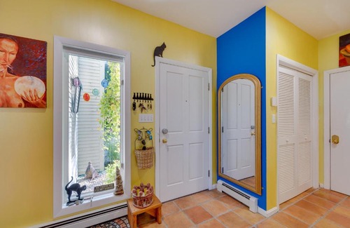 Thornton House | Charming Thornton Escape with Sauna and Gazebo!