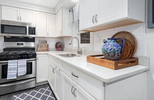 Three Oaks Cottage | Charming Three Oaks Cottage - dog friendly with a fenced yard and hot tub!