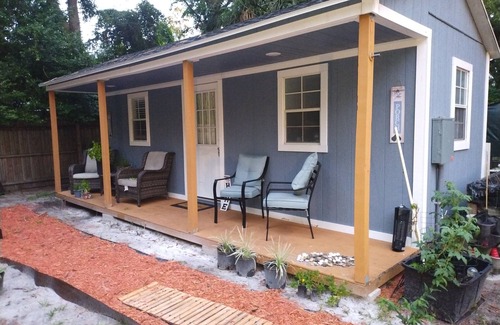 Southwest Orlando House | Charming tiny backyard home in Orlando with WiFi and AC. Only Animal lovers!