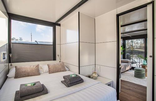 Municipality of Wijdemeren Apartment | Charming Tiny Houseboat Escape Near Amsterdam by Weltevreden Experience