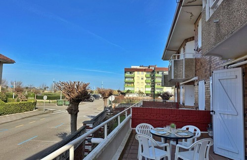 Somo Apartment | Charming Tourist Apartment in Somo with Large Terrace!