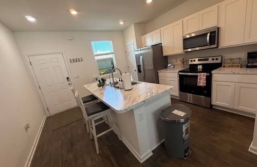 St. Augustine House | Charming townhome with ALL UTILITIES INCLUDED in St. Augustine