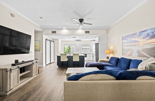 Historic Uptown House | Charming townhome in lovely St. Petersburg, FL walk to downtown
