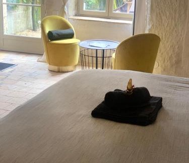 Poce-sur-Cisse House | Charming troglodyte near Amboise