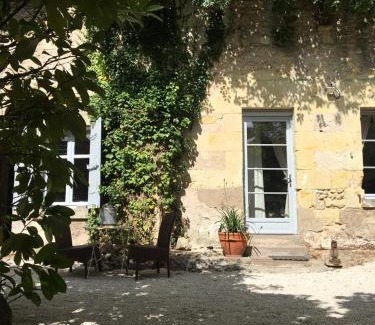Poce-sur-Cisse House | Charming troglodyte near Amboise