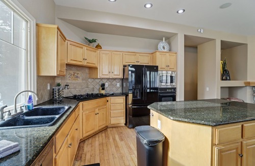 Turlock House | Charming Turlock Home w/Private Pool!