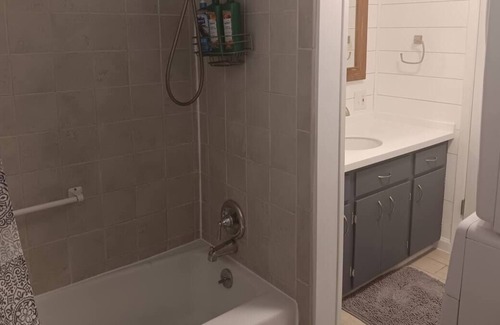 Windsor House | Charming two bedroom, one bath!