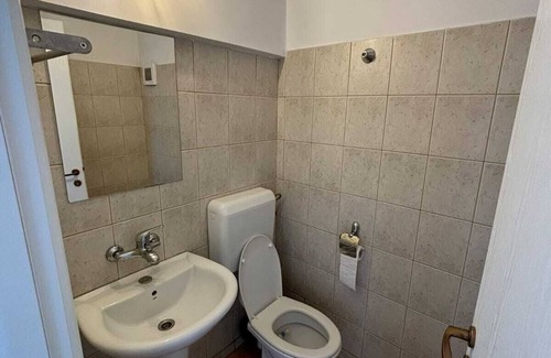 Bucharest City-Centre Apartment | Charming ultra-central penthouse with WiFi in vibrant Bucharest