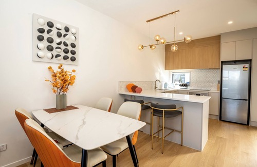 Auckland Central Business District House | Charming Urban Townhouse with free parking_Unit 3