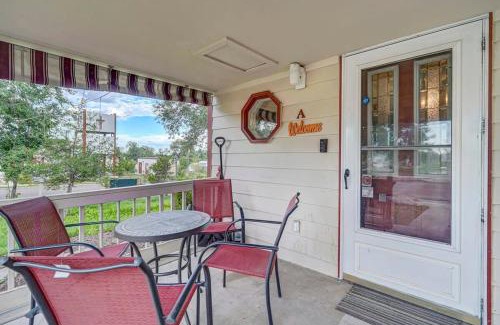 West Colorado Springs House | Charming Victorian Haven Near Garden of the Gods