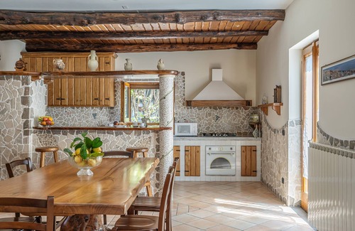 Colli di Fontanelle Villa | Charming villa with private pool near Sorrento, Positano & Amalfi Coast