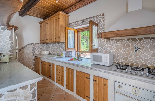 Colli di Fontanelle Villa | Charming villa with private pool near Sorrento, Positano & Amalfi Coast