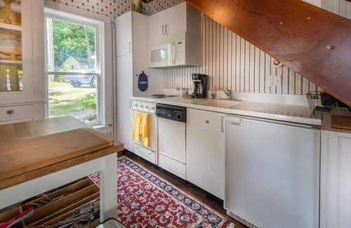 Angola Cottage | Charming Vintage Cottage for Family Fun on Crooked Lake, Angola Indiana