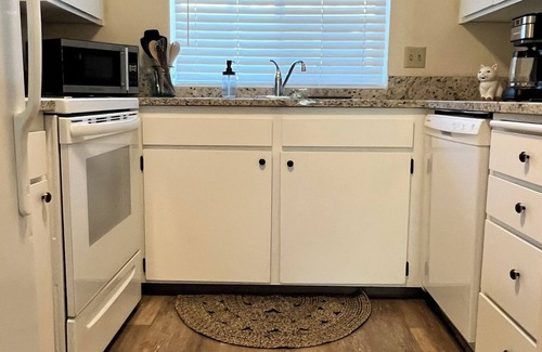 Monmouth Apartment | Charming, walkable triplex - no cleaning fee!