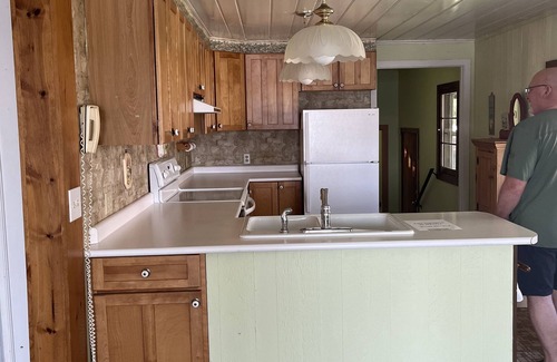 Ponshewaing Cabin | Charming Waterfront Cabin on the Inland Waterway