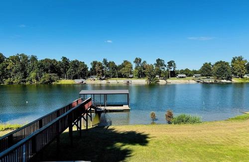 Acme House | Charming waterfront property located on lovely Black River Lake in Monterey, LA