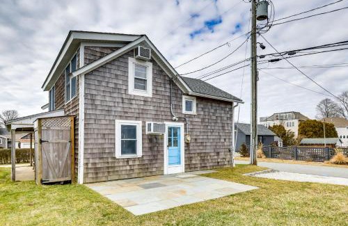 Westbrook Center House | Charming Westbrook Cottage, Steps to Private Beach