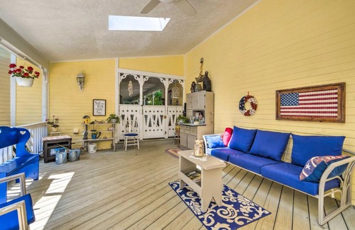 Woodbridge Apartment | Charming Woodbridge Apt with Porch and Gazebo!