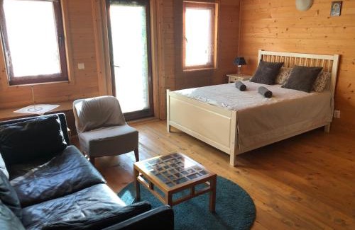 Ulcinj House | Charming wooden house in Ada Bojana
