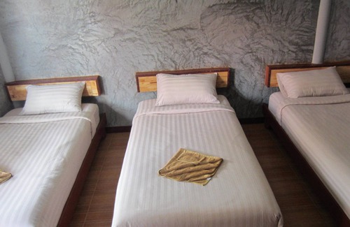 Haad Rin Hotel | Charung Bungalows