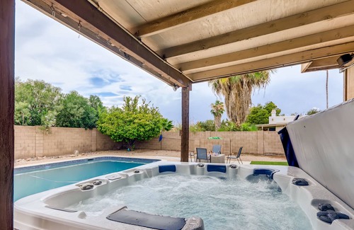 Shea North Estates House | CHASING BELLA VITA: POOL + SPA + POOL TABLE + MORE