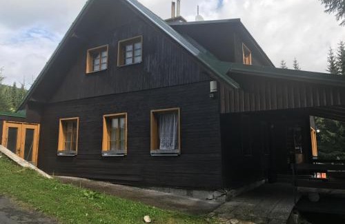 Spindleruv Mlyn Cabin | chata Školička