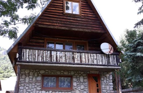 Haligovce House | Chata pod skalou