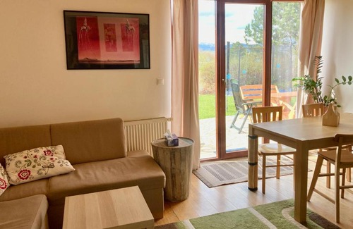 Liptovsky Trnovec House | Chata u jazera