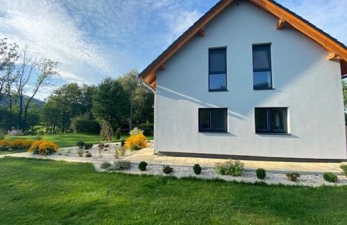 Trojanovice Villa | Chata u Potůčku
